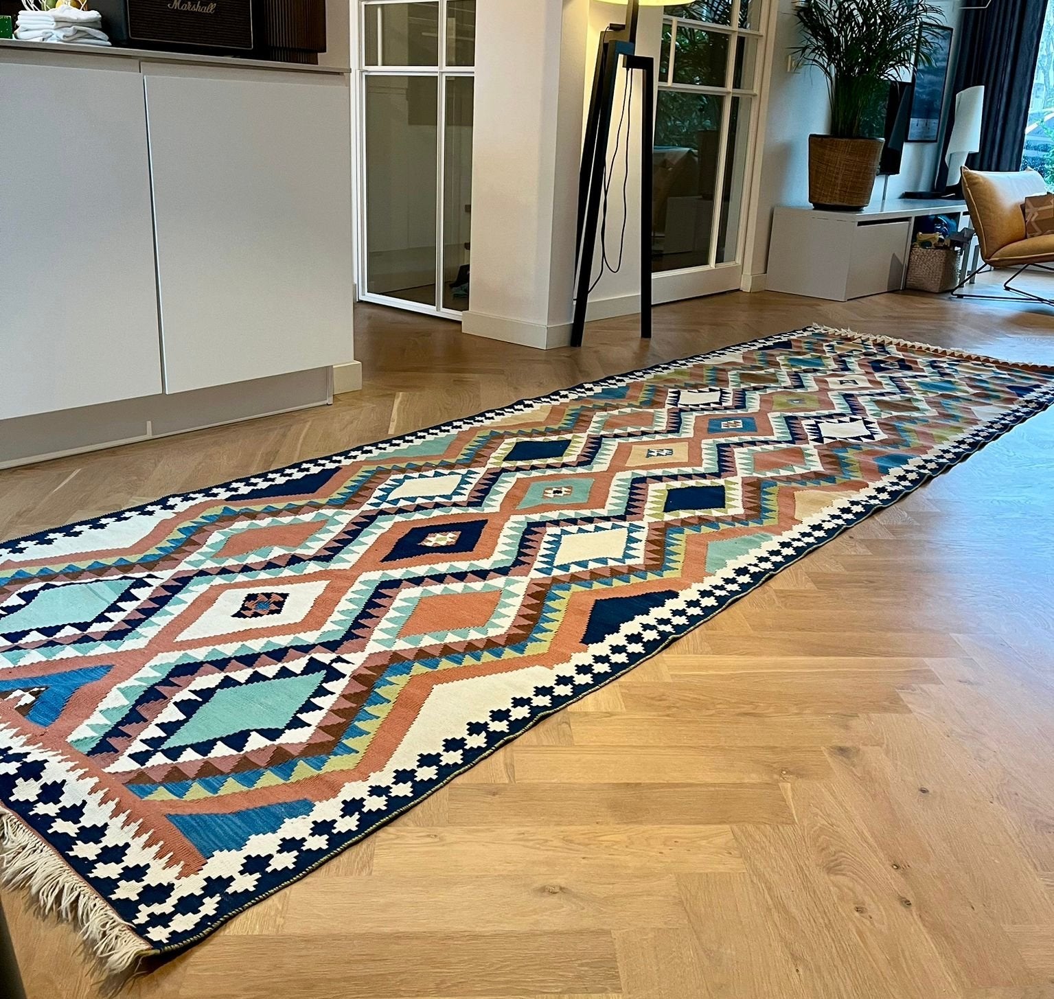 Handgeweven Iraanse Kelim - kleed - tapijt - 122x405 cm, Huis en Inrichting, Ophalen, 100 tot 150 cm, 200 cm of meer, Zo goed als nieuw