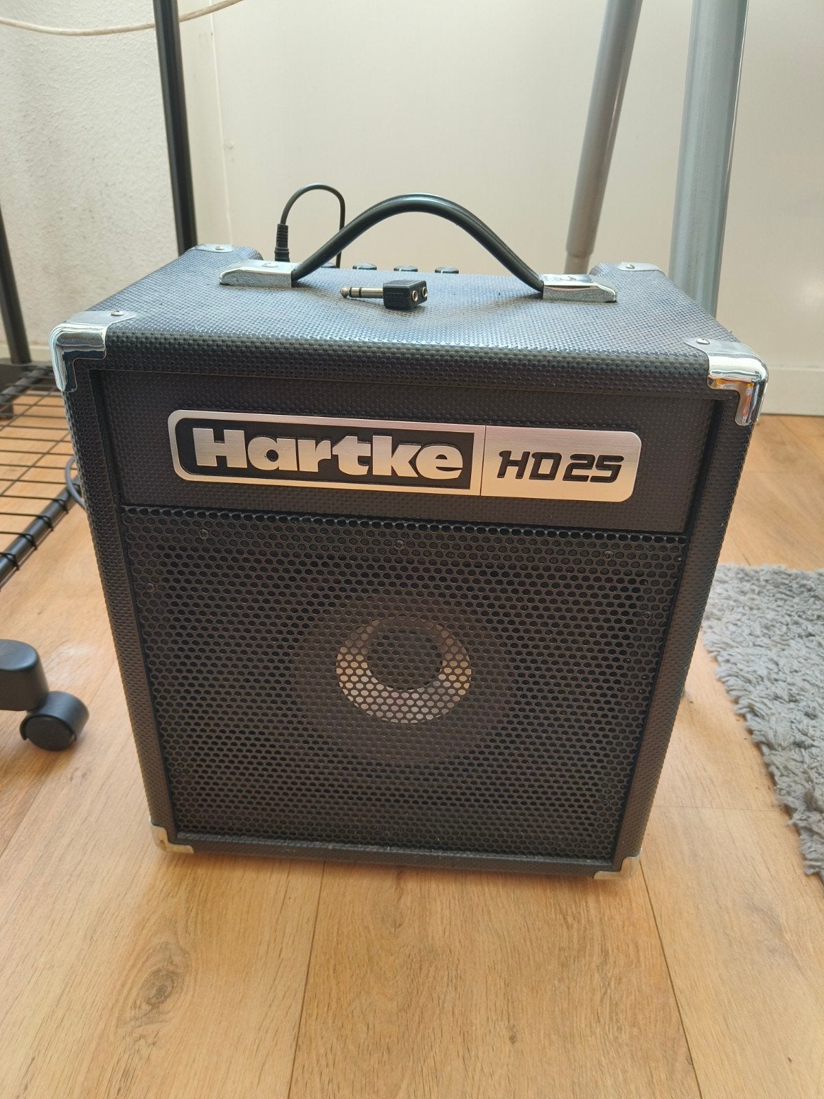 Hartke HD25 Basgitaar versterker., Muziek en Instrumenten, Ophalen of Verzenden, Minder dan 50 watt