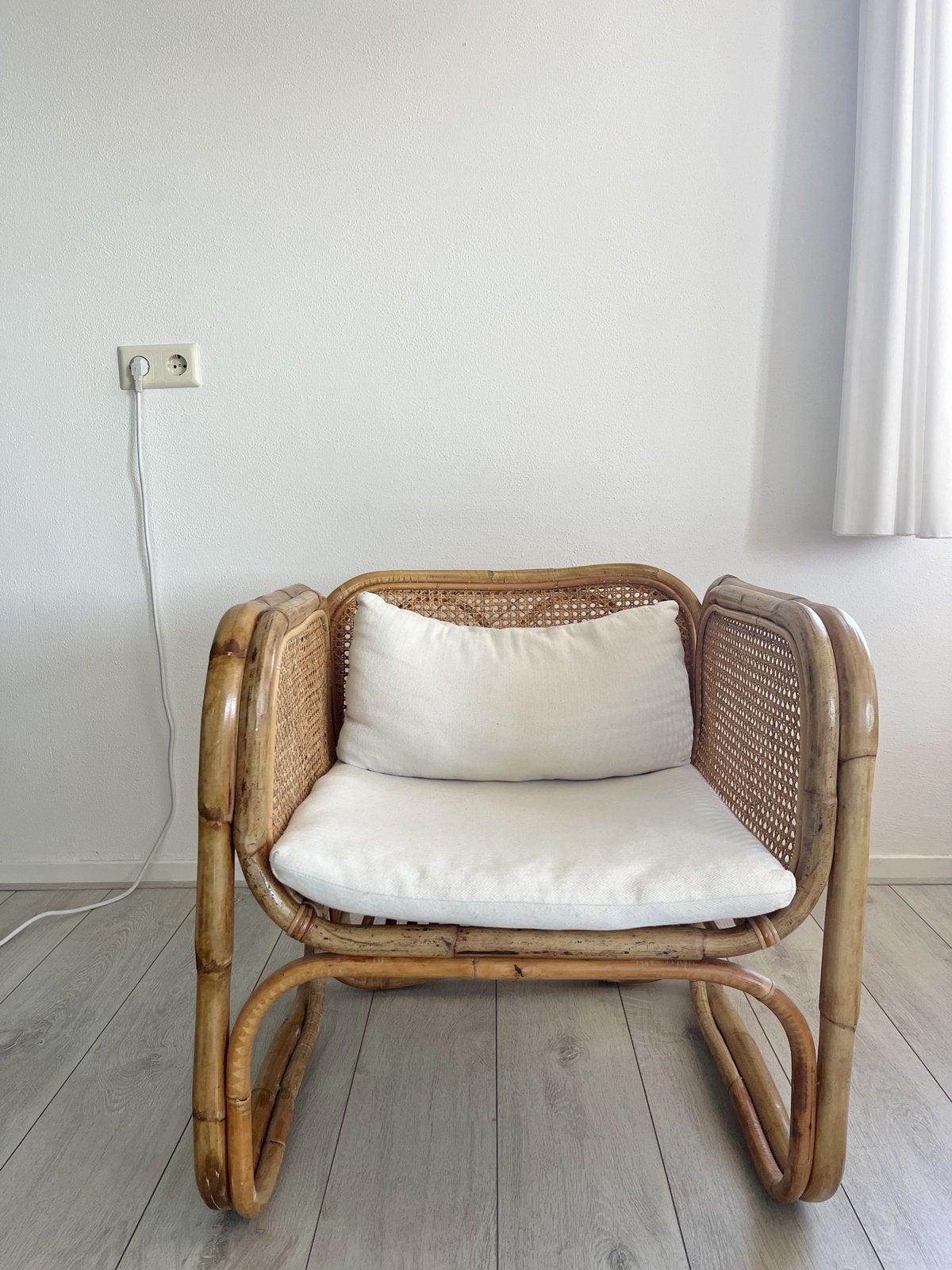 Rotan fauteuil / rieten stoel – inclusief kussen, Ophalen, Gebruikt, Minder dan 75 cm, Riet of Rotan