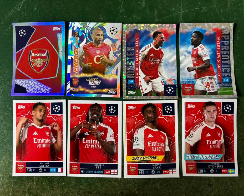 8 voetbalplaatjes Topps Arsenal CL 25-26, Verzamelen, Sportartikelen en Voetbal, Ophalen of Verzenden, Nieuw