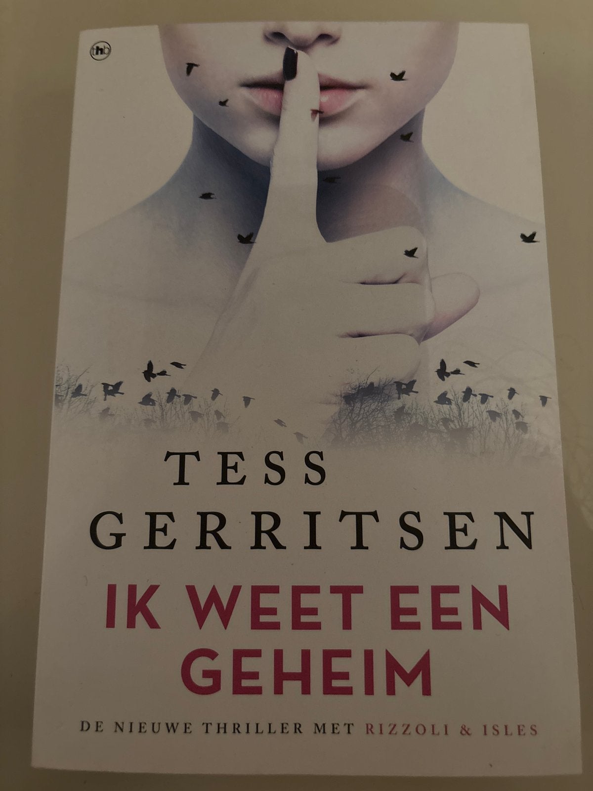 Ik Weet Een Geheim - Tess Gerritsen (Rizzoli & Isles), Ophalen of Verzenden, Zo goed als nieuw, Wereld overig