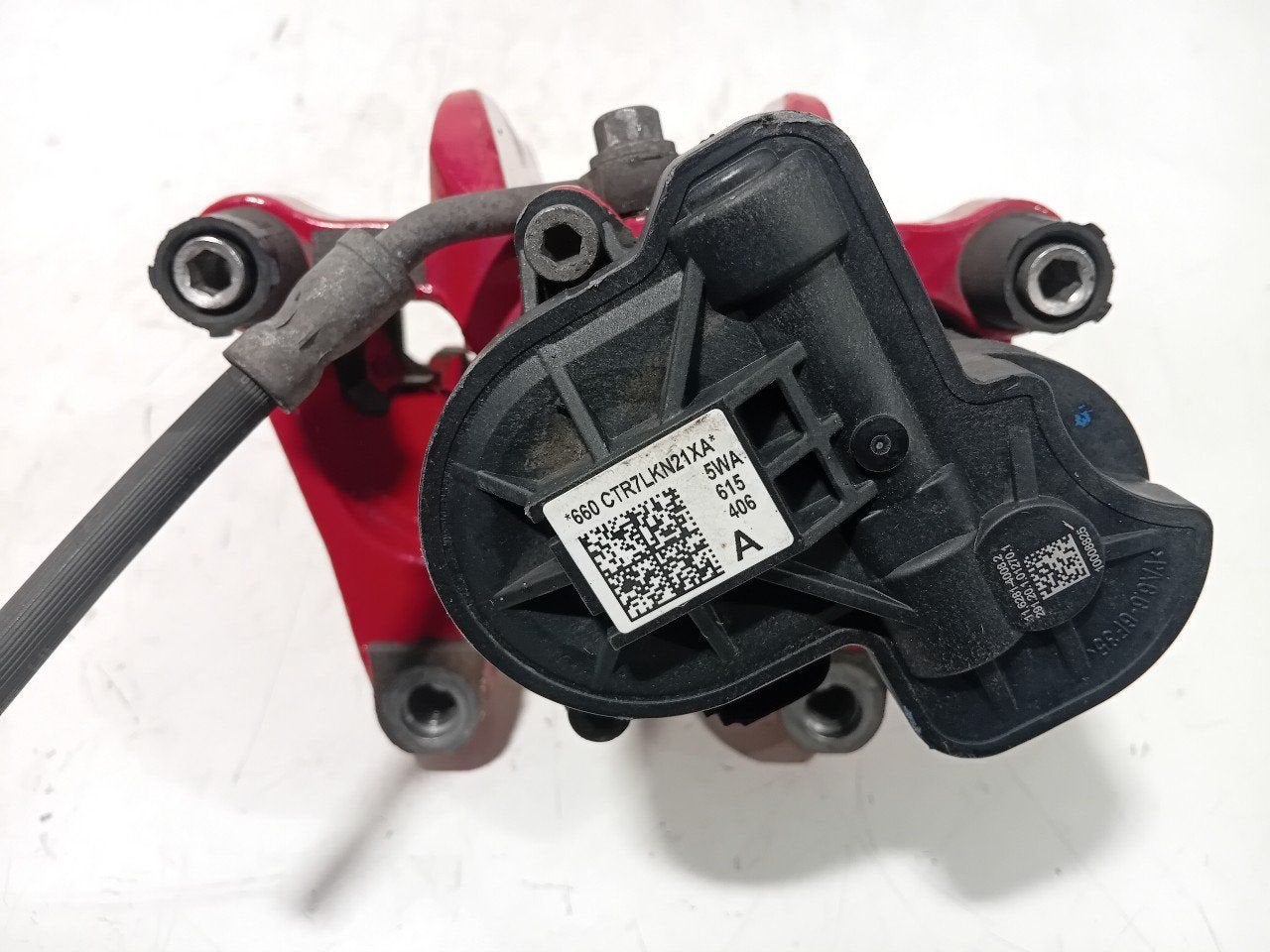 Remklauw rechts achter Volkswagen Golf, Onderdelen@venauto.nl, Van der Ven Autorecycling B.V., Gebruikt, Ettenseweg 76, 4706 PB Roosendaal, The Netherlands