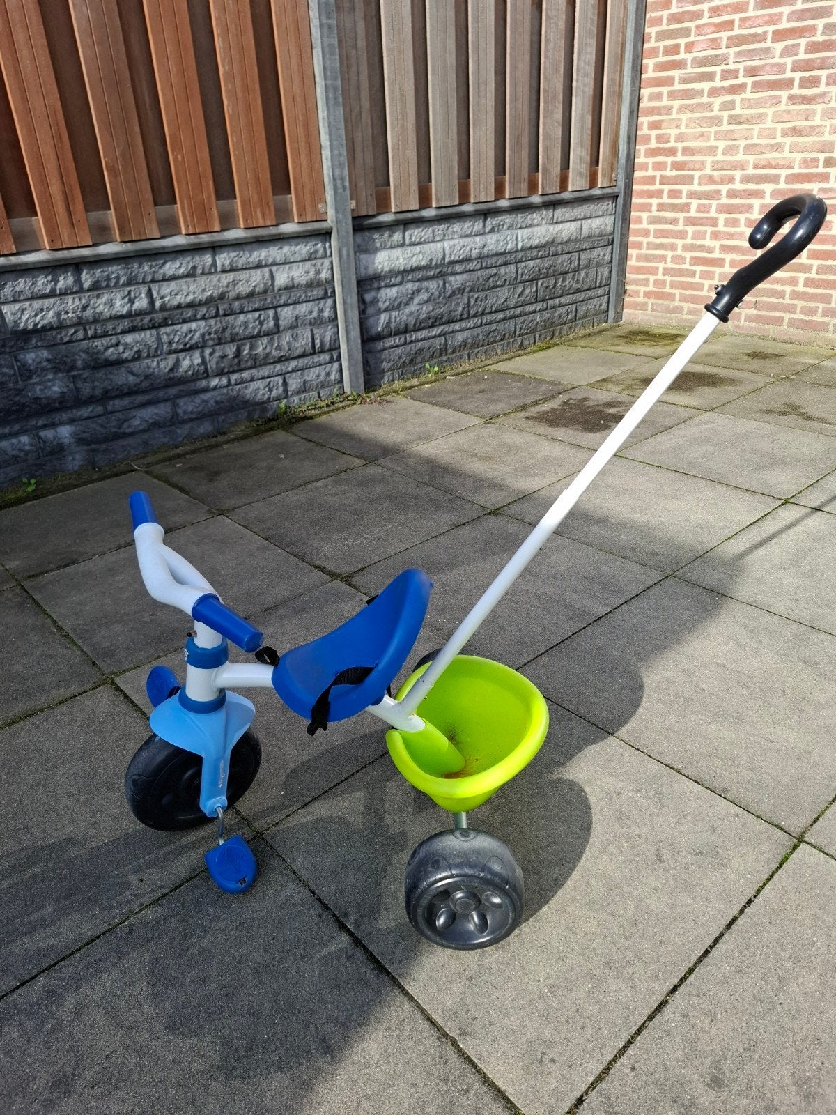 driewieler met duwstang, Fietsen en Brommers, Ophalen, Gebruikt, Duwstang