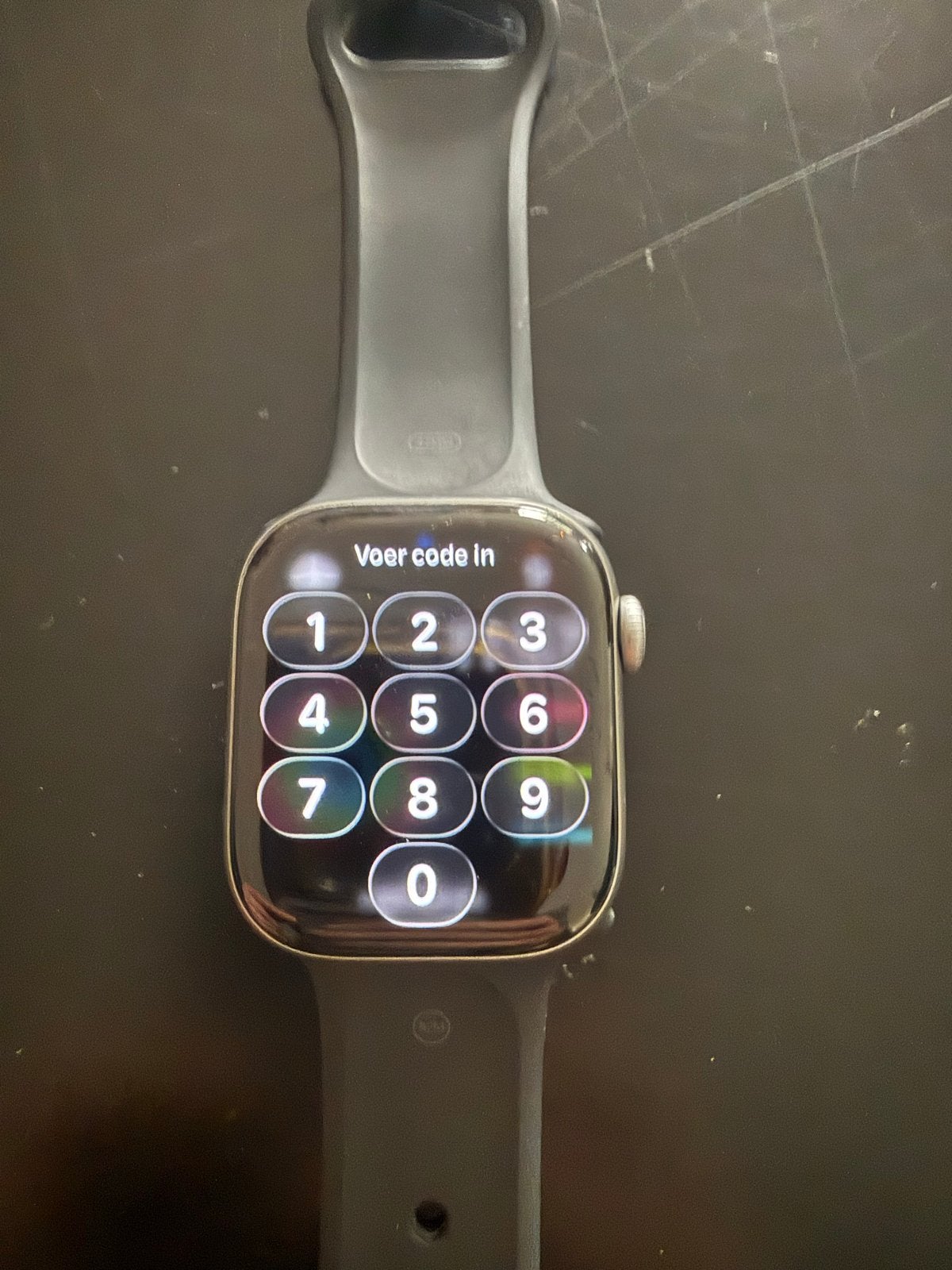 Foto 5 van Apple Watch Series 11 44mm Space Gray Aluminium