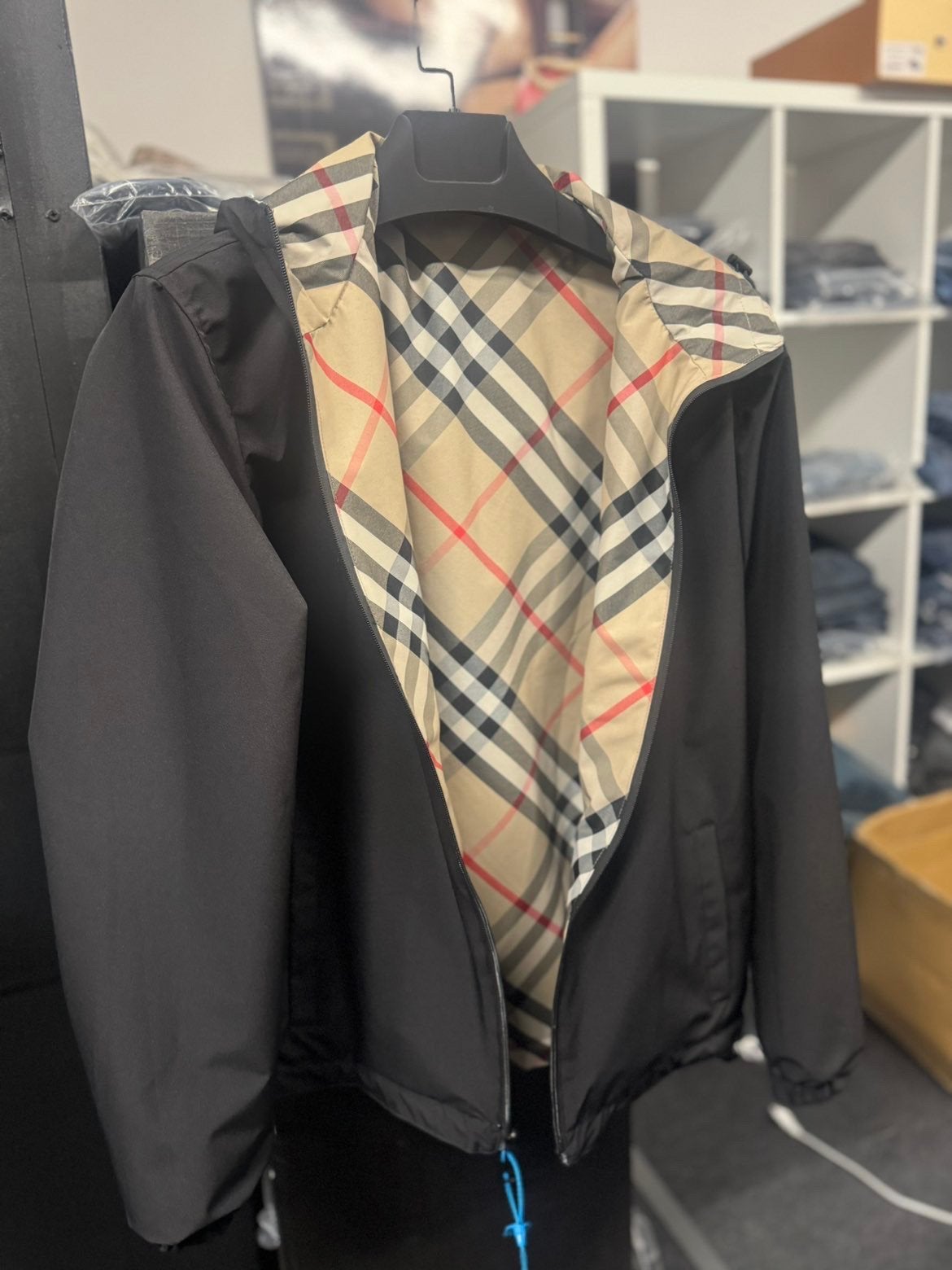 Burberry jas, Ophalen of Verzenden, Nieuw, Overige maten, Zwart