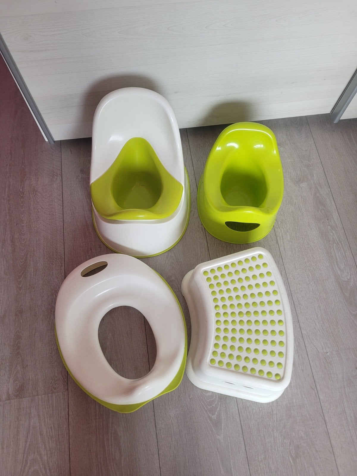 Potjes en opstapje voor zindelijkheidstraining, Ophalen, Gebruikt