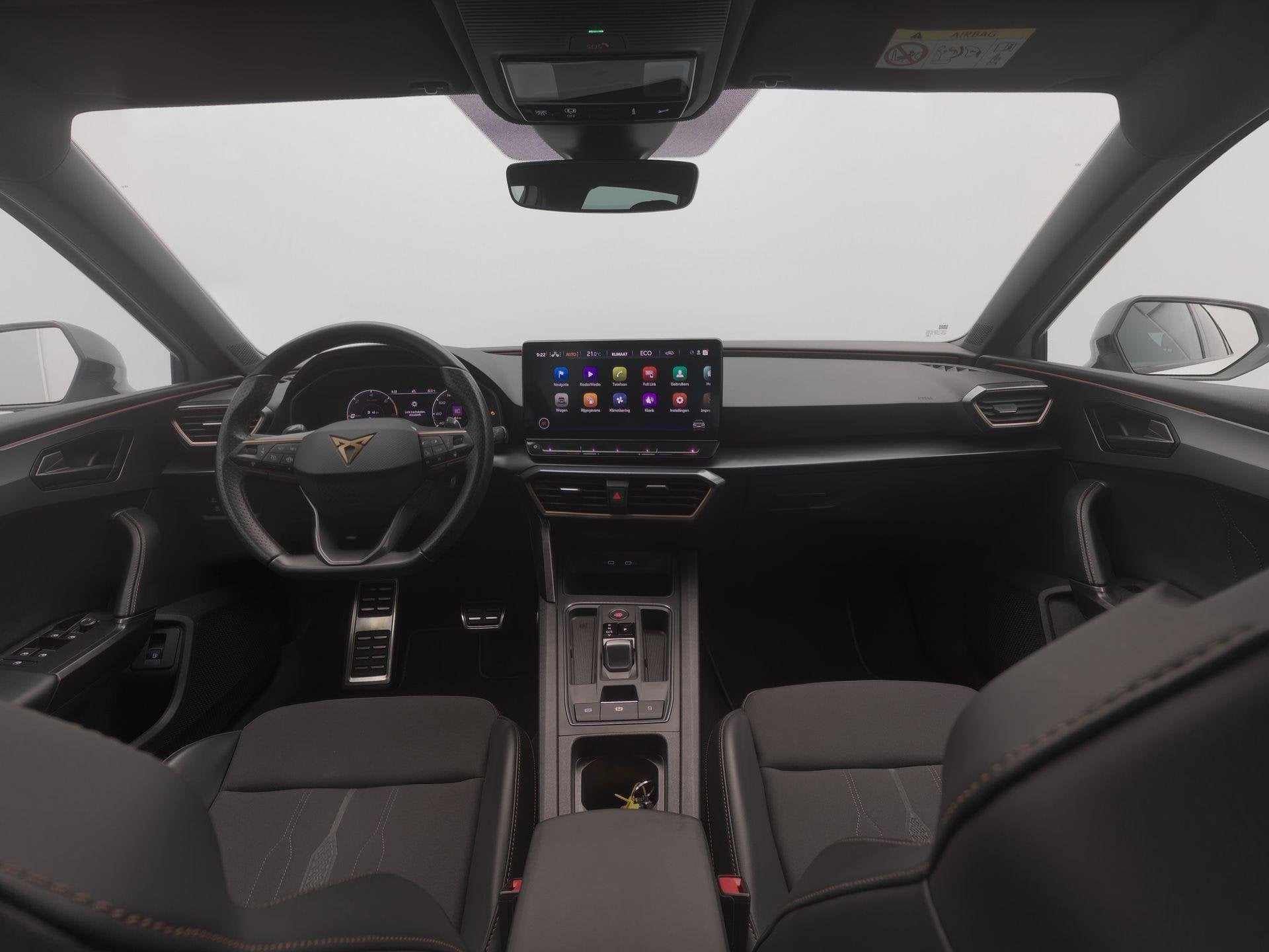 Cupra León