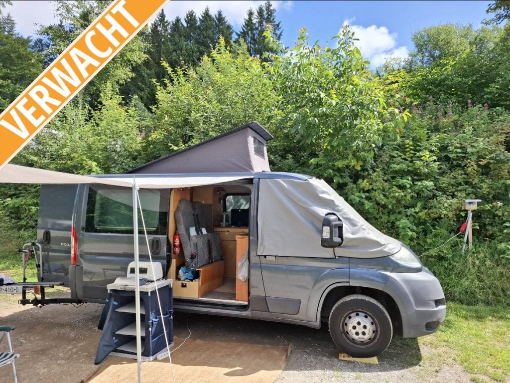PEUGOT BUS CAMPER 2010 VOORTENT, HEFDAK, AIRCO, Caravans en Kamperen, Buscamper of Camperbus, Tot en met 2, Treinzit, Bedrijf