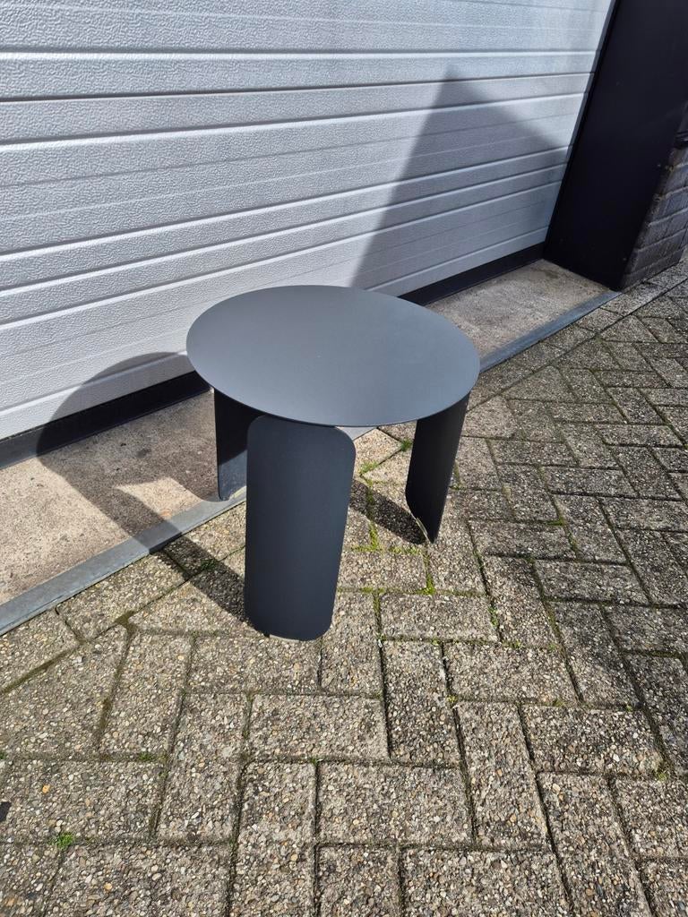 Fermob bebop bijzettafel anthracite diameter 45 cm, Tuin en Terras, Tuintafels, Ophalen, Rond
