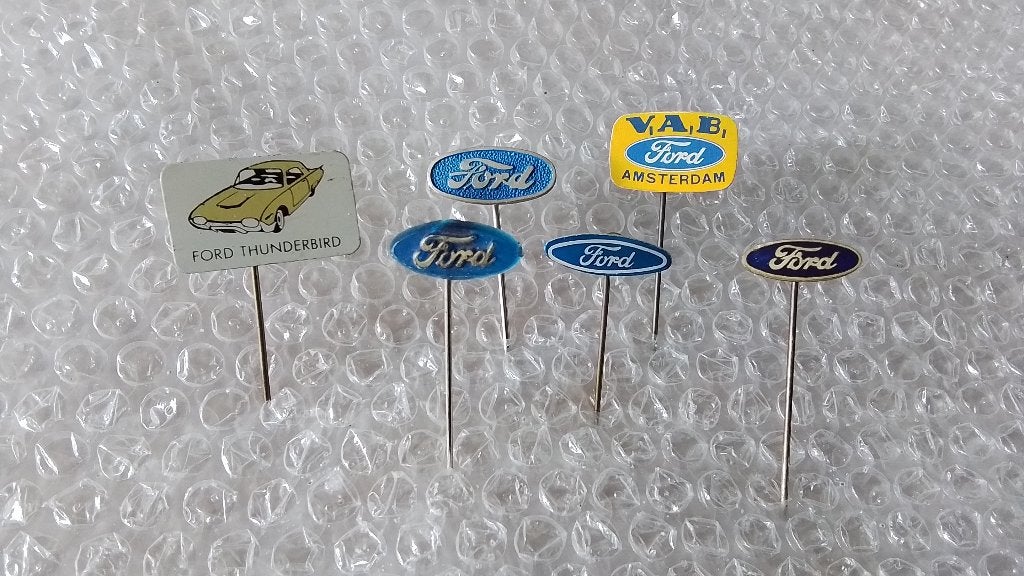 6 verschillende auto speldjes FORD, Ophalen of Verzenden, Zo goed als nieuw, Merk