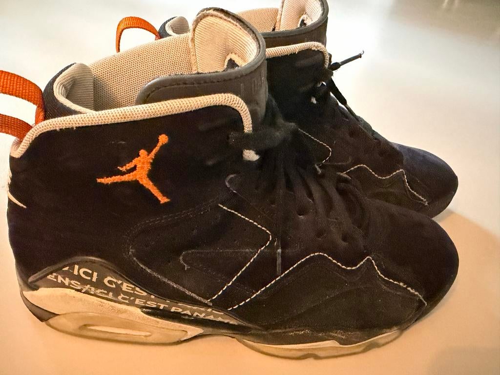 NIKE AIR JORDAN PSG - JE SUIS PARIS - ZWART - MAAT 42,5, Ophalen of Verzenden, Gedragen, Zwart, Sneakers of Gympen