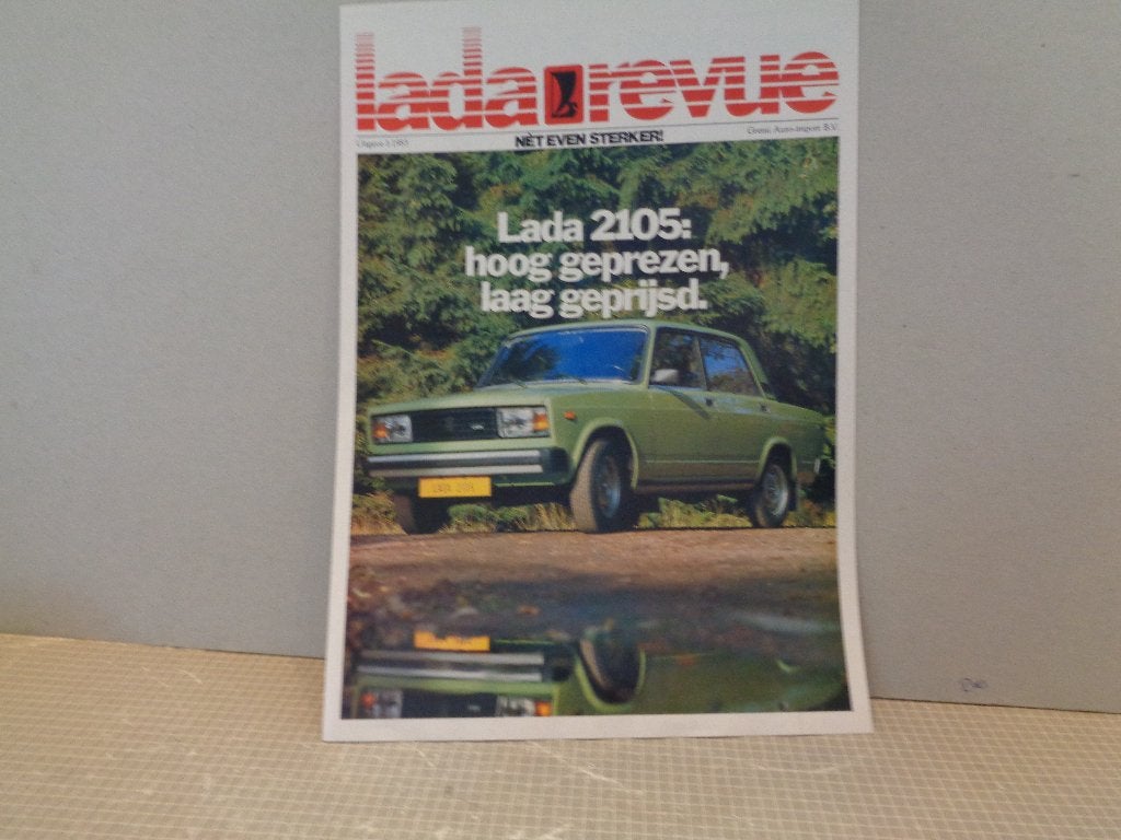 lada revue, Ophalen of Verzenden, Gelezen, Algemeen