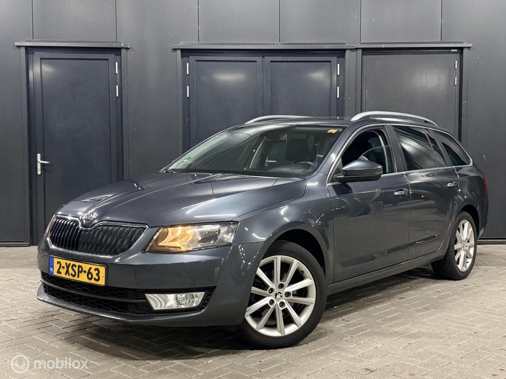 Skoda Octavia Combi 1.4 TSI nieuwe beurt|AUT|halfleer|NAP, Auto's, Skoda, Euro 5, Gebruikt, Lichtsensor, 4 cilinders