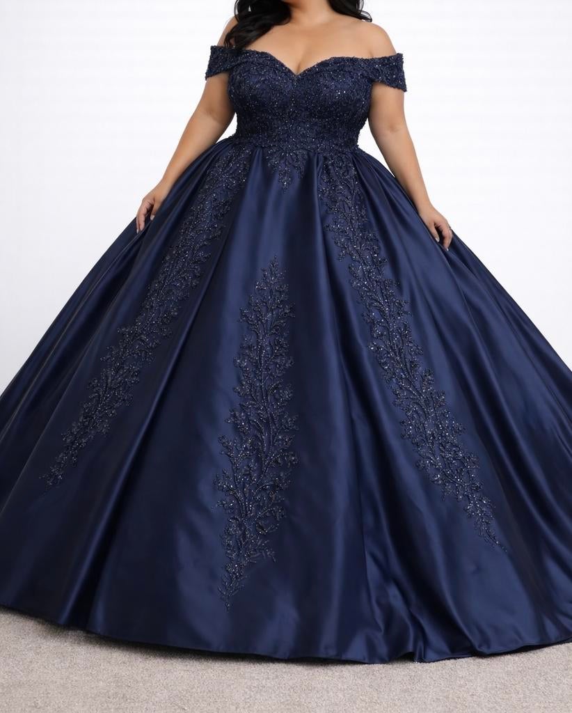 Prachtige donkerblauwe bal-feestjurk–luxe kantdetails |52/54, Ophalen of Verzenden, Gedragen, Blauw, Galajurk