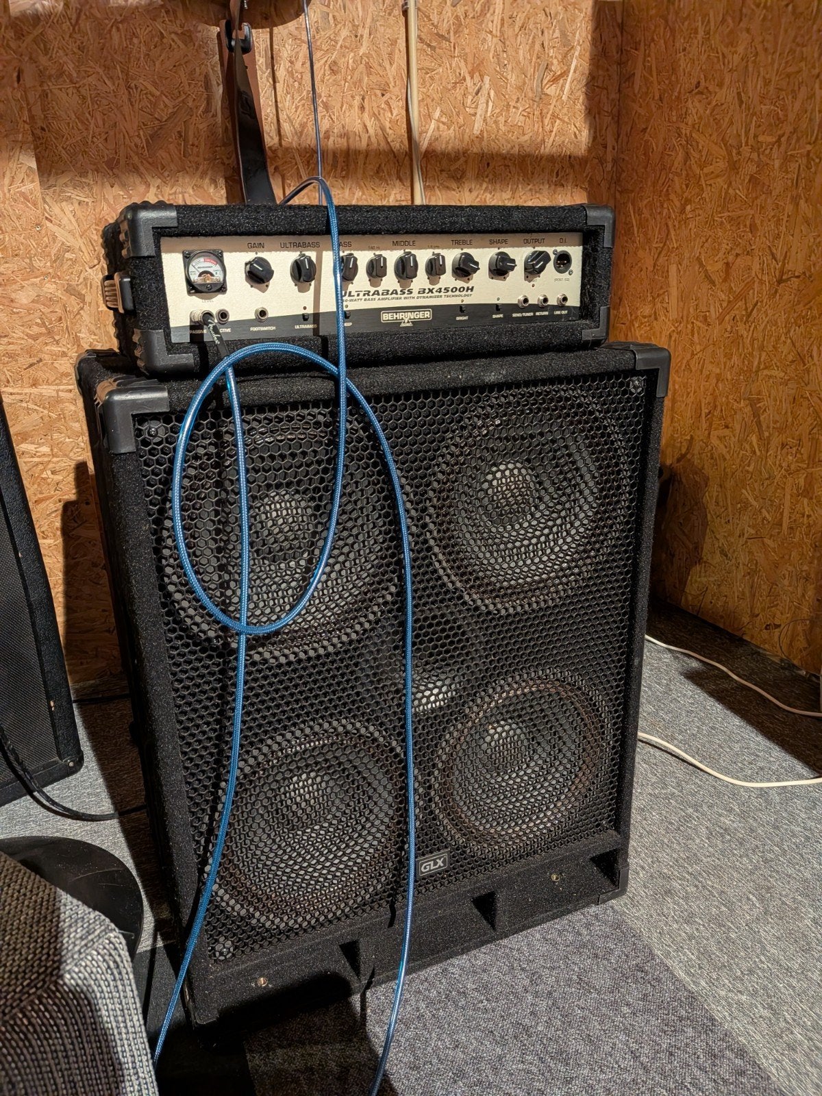 Behringer Ultrabass BX4500H Versterker top & BC-410H Speaker, Ophalen, Zo goed als nieuw, Basgitaar, 100 watt of meer