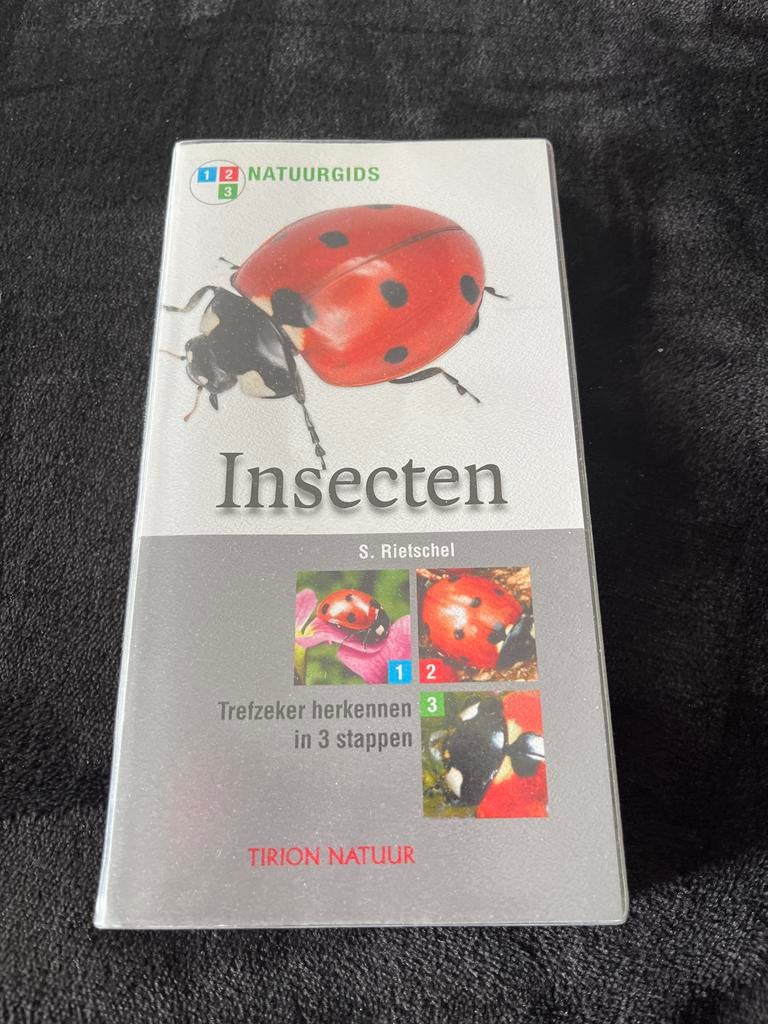 Natuur Gids Insecten - Trefzeker herkennen in 3 stappen, Boeken, Ophalen of Verzenden, Zo goed als nieuw, Overige onderwerpen