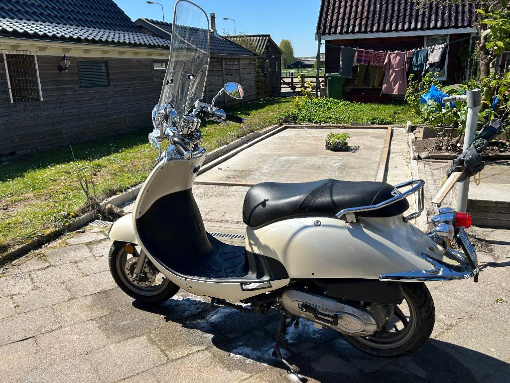 Scooter/snorfiets, Ophalen, Gebruikt, SYM, Benzine