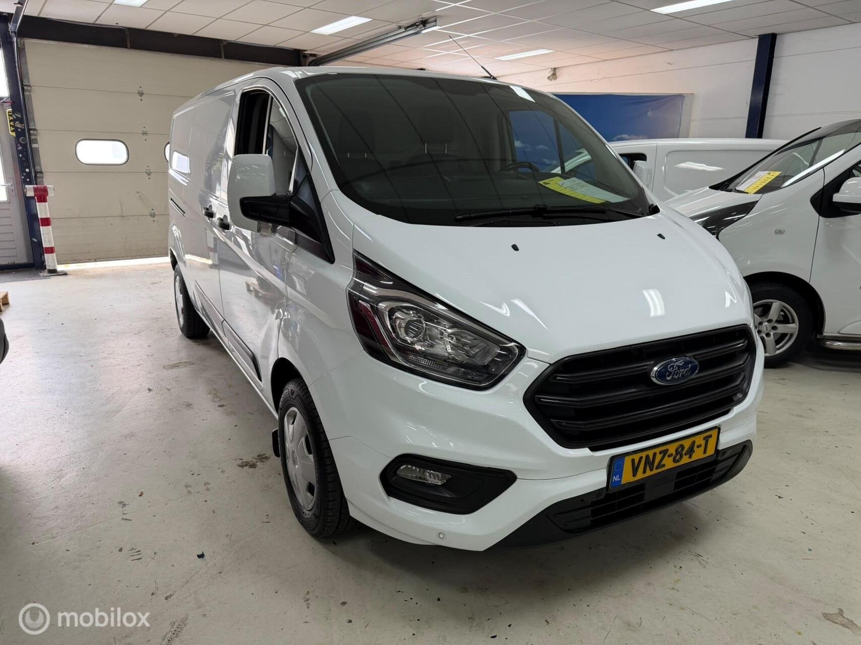 Ford Transit Custom 300 2.0 TDCI L2H2 Trend, Auto's, Bestelauto's, Bedrijf, Te koop, ABS, Airconditioning, Alarm, Bluetooth, Boordcomputer