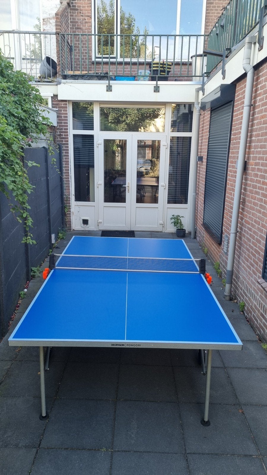 Decathlon Pongori Outdoor Tafeltennistafel, Sport en Fitness, Tafeltennis, Gebruikt, Tafel Outdoor, Inklapbaar, Verrijdbaar, Ophalen