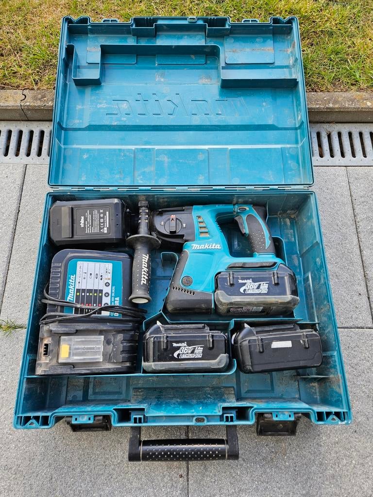 Makita klopboormachine bhr261T van 36v, Doe-het-zelf en Verbouw, Gereedschap | Boormachines, Ophalen of Verzenden, Boormachine