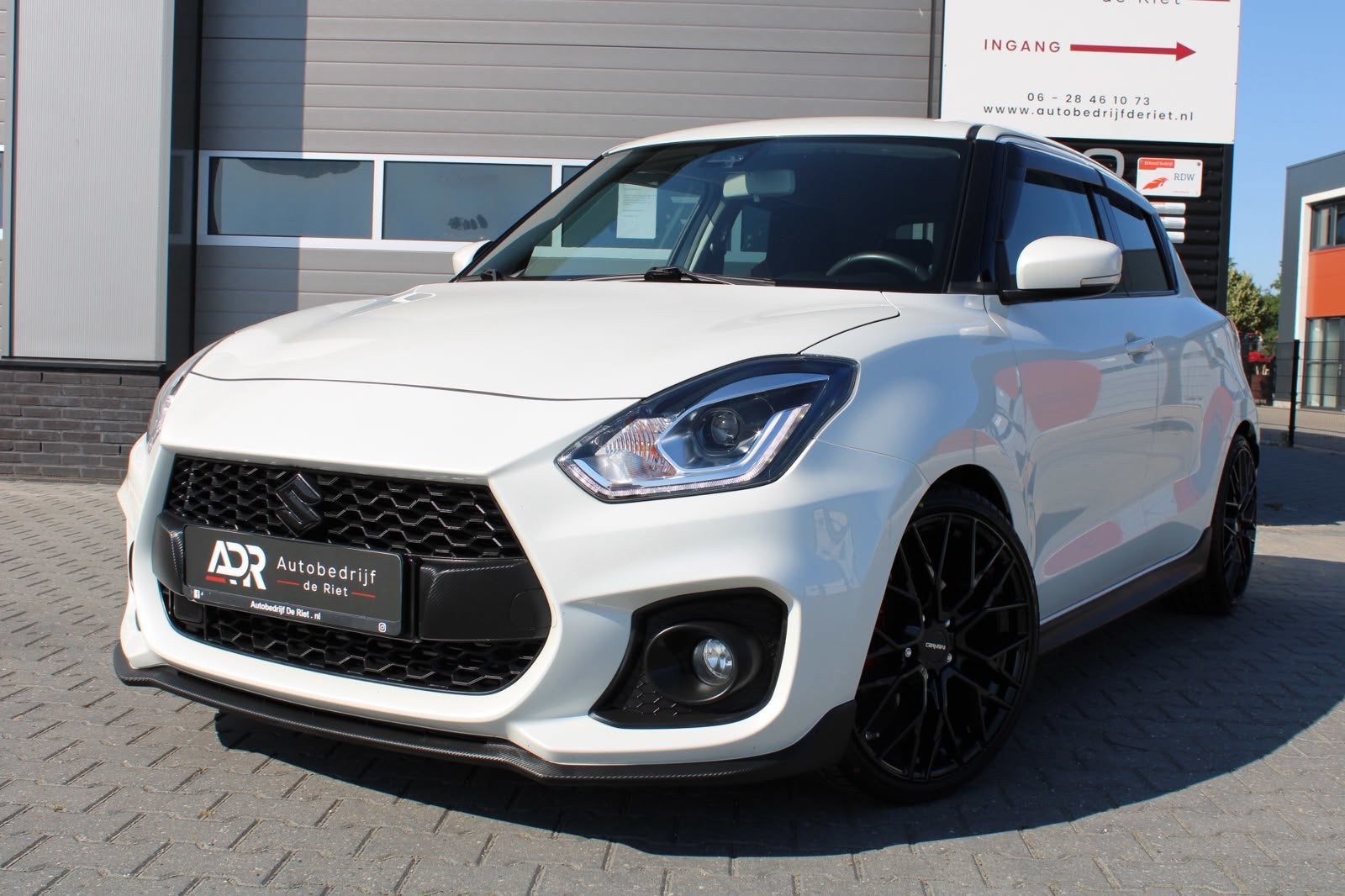 Suzuki SWIFT 1.4 SPORT|MAXTON|18''LM|CRUISE|ACC|NAVI|LED|CAR, Voorwielaandrijving, Stof, Gebruikt, 129 pk