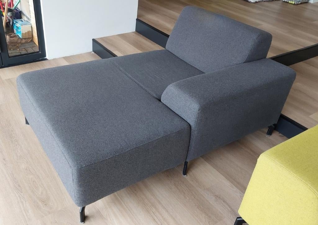 Loungebank / chaise longue Montel, serie Romero, Ophalen, Eenpersoons, Zo goed als nieuw, Minder dan 150 cm