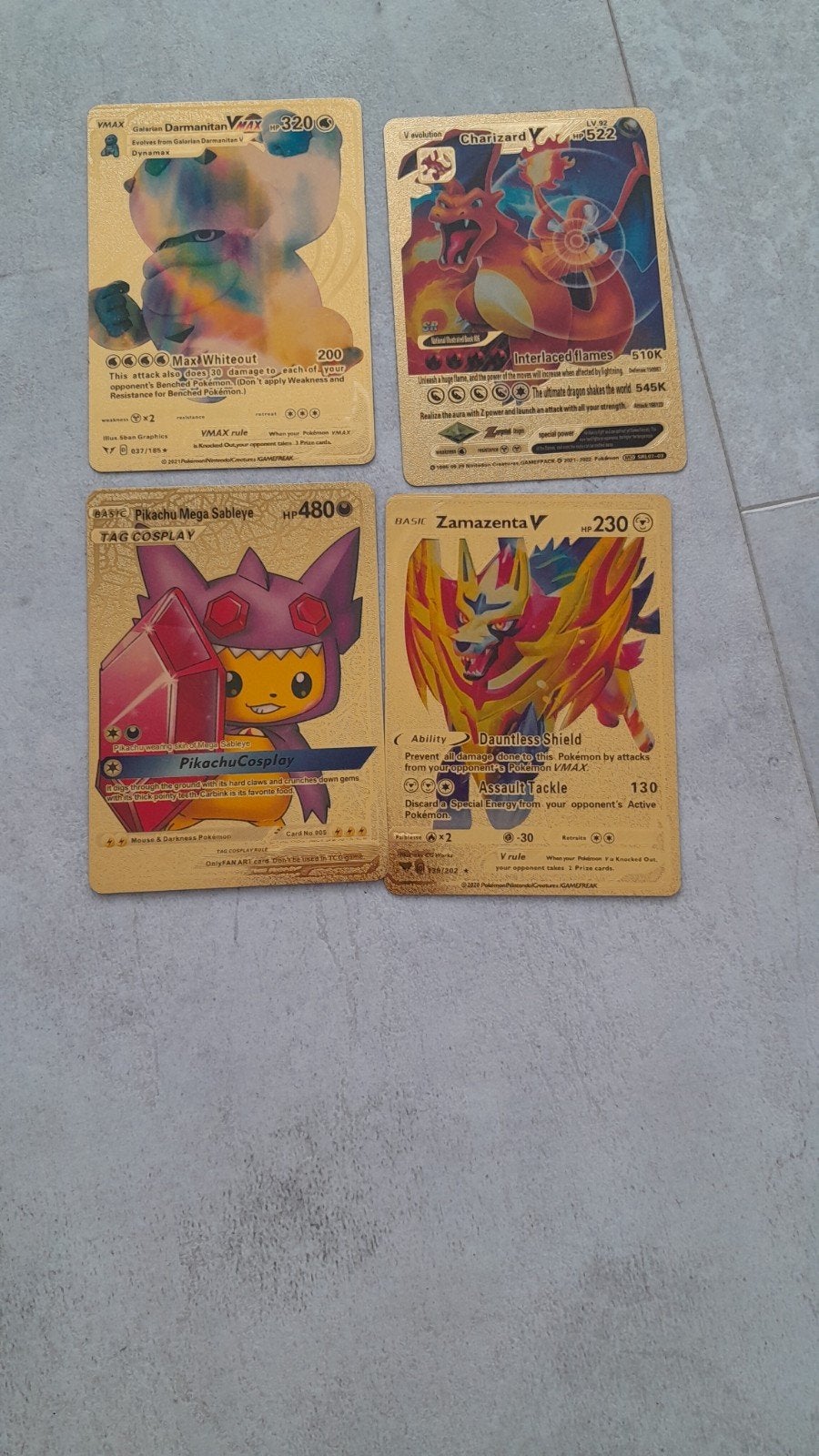 Pokemon kaarten - Charizard, Pikachu, Zamazenta, Darma, Ophalen of Verzenden, Zo goed als nieuw, Meerdere kaarten, Foil