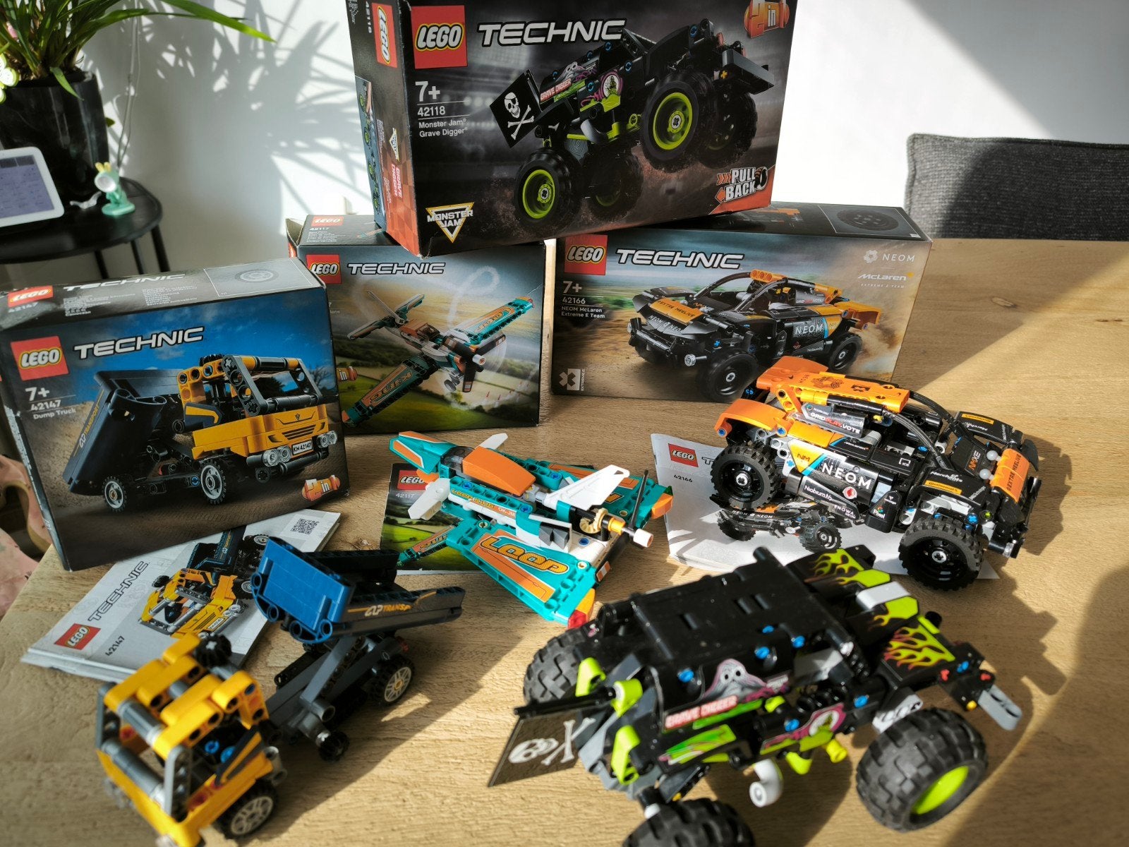 4X LEGO Technic Sets: Grave Digger, McLaren, Truck,Vliegtuig, Compleet, Lego, Ophalen of Verzenden, Zo goed als nieuw