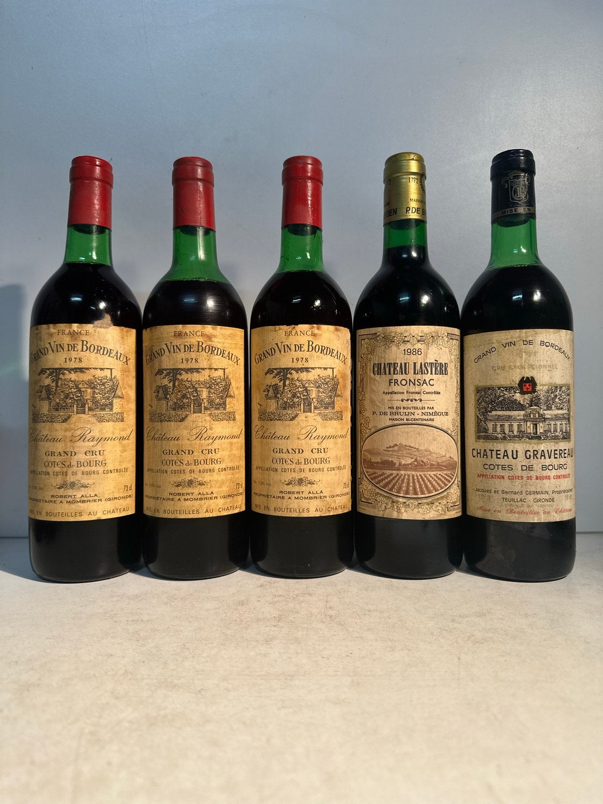 5 flessen rode wijn uit Bordeaux, jaren '70 en '80, Gebruikt, Frankrijk, Ophalen of Verzenden, Rode wijn