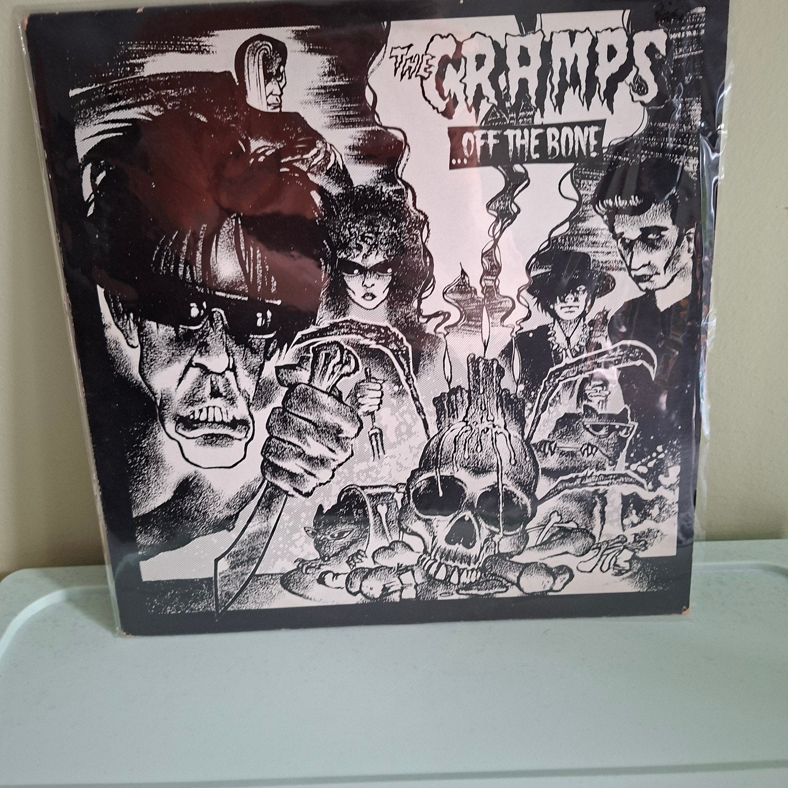 The Cramps - ...Off The Bone LP (Punk Rock), Ophalen of Verzenden, 12 inch, Punk Rock, LP