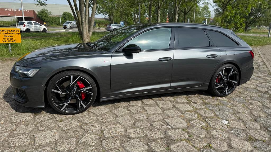 Audi A6 Avant 55 Tfsi e Competition Quattro 367pk, Automaat, Zwart, 4 cilinders, Stationwagon