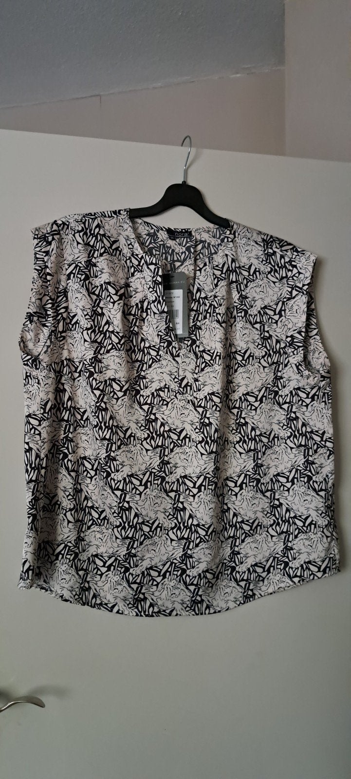 Nieuw Norah blouse mt 44 / 46, Zwart, Maat 42/44 (L), Nieuw, Ophalen of Verzenden
