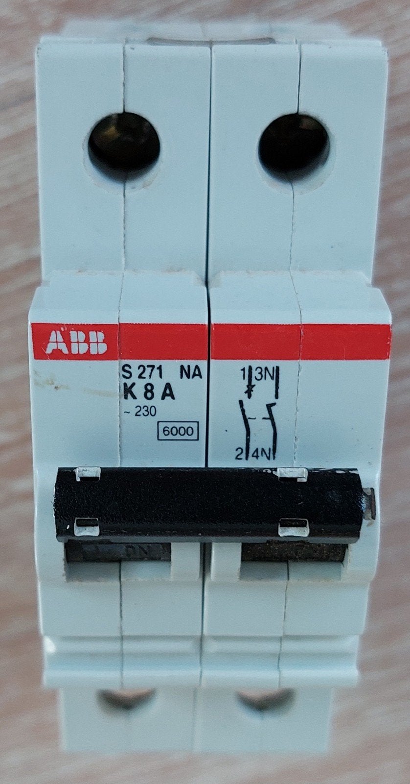 ABB installatieautomaat 1P+N, 8A, K-karakteristiek, Ophalen of Verzenden, Zo goed als nieuw, ABB, Installatieautomaat