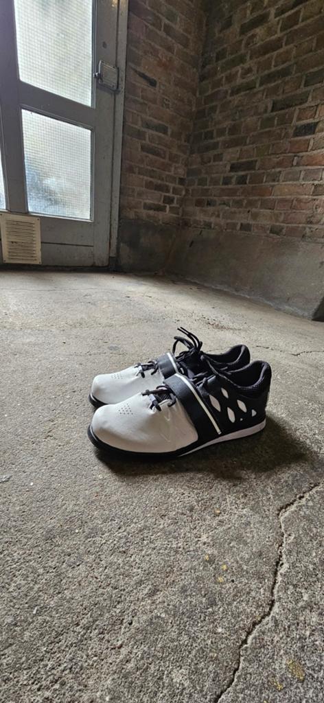 Reebok weightlifting schoenen, Ophalen of Verzenden, Zo goed als nieuw, Reebok