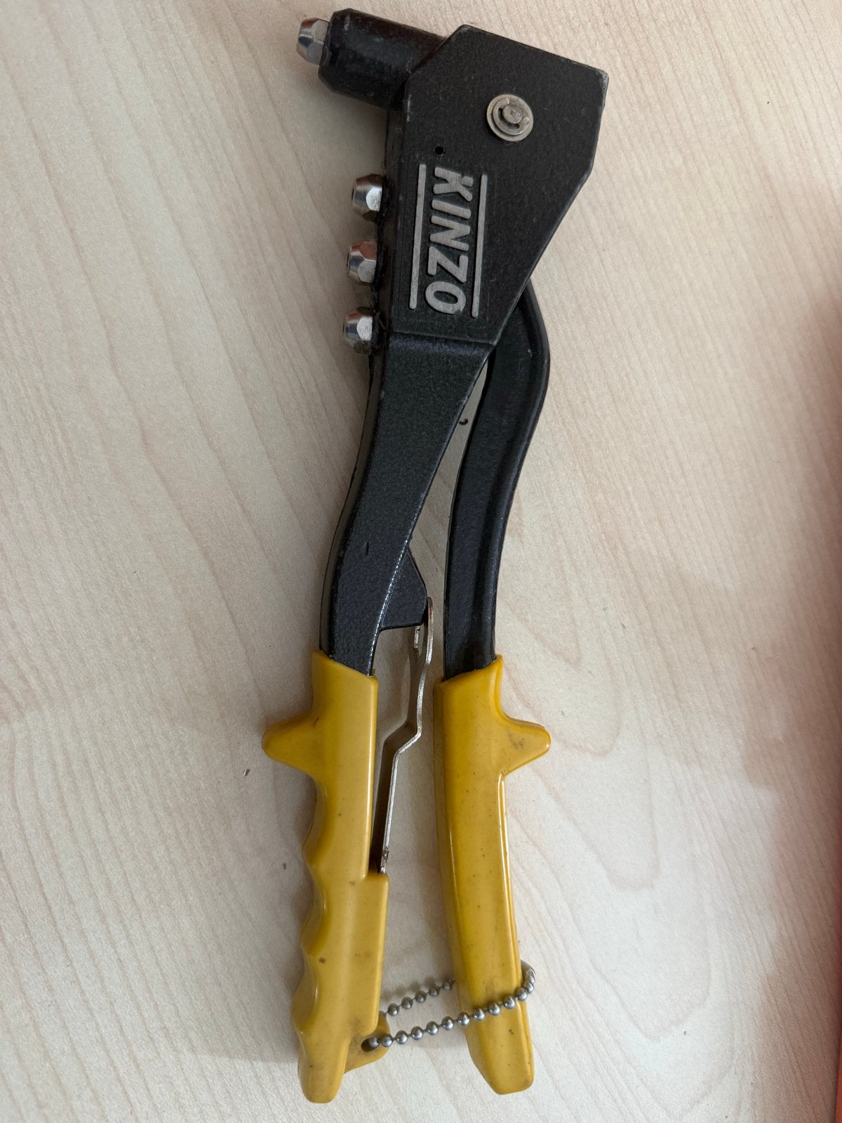 Kinzo handrivetang met koffer, Ophalen of Verzenden, Gebruikt, Overige typen, Overige merken