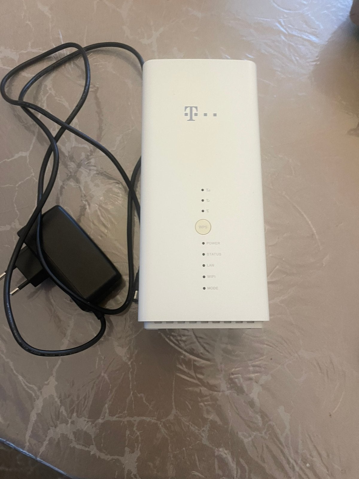 Huawei 4G wifi router, Computers en Software, Netwerk switches, Ophalen of Verzenden, Zo goed als nieuw