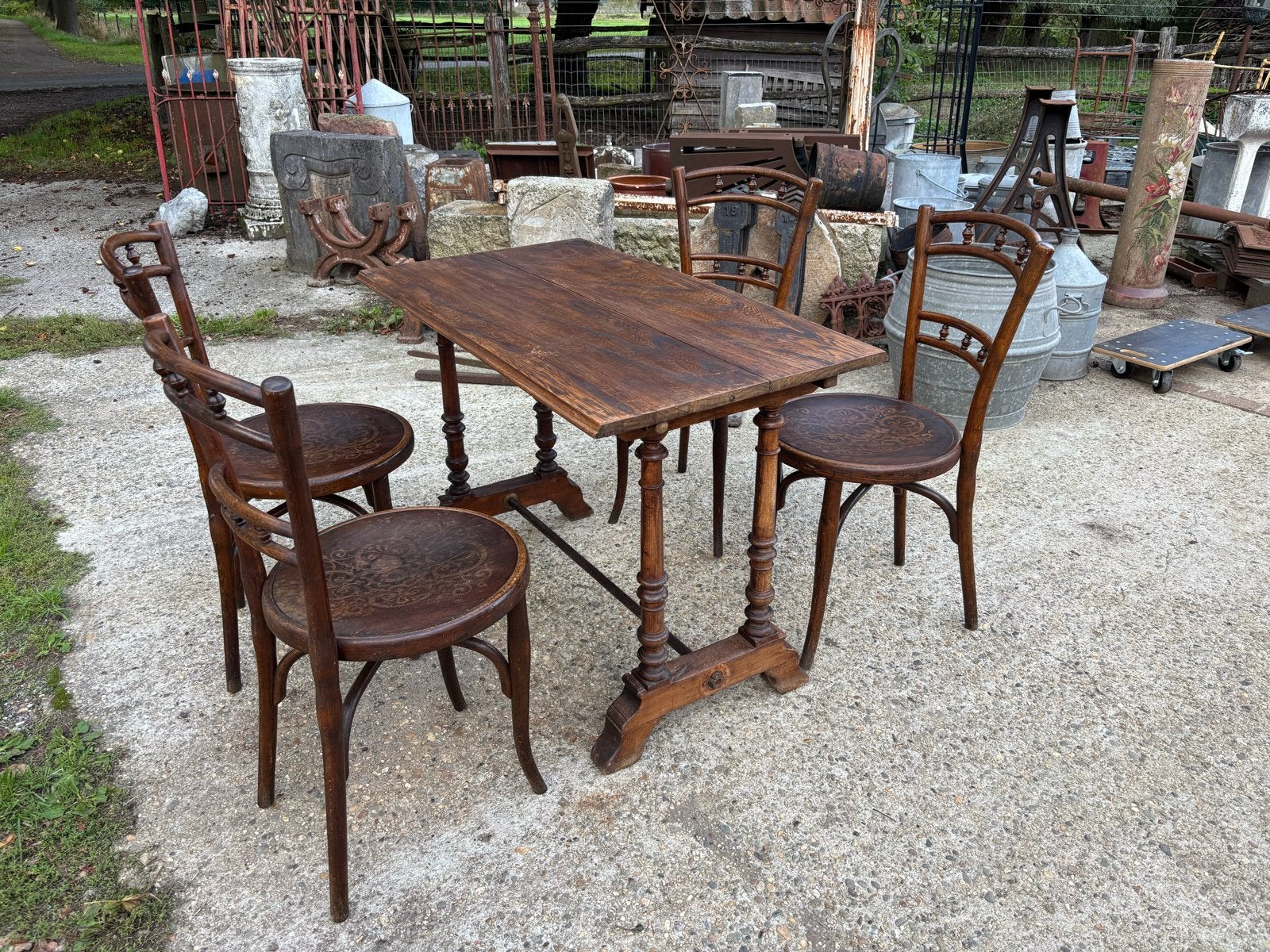 Antieke Thonet Bistro Set: Tafel & 4 Stoelen, Ophalen