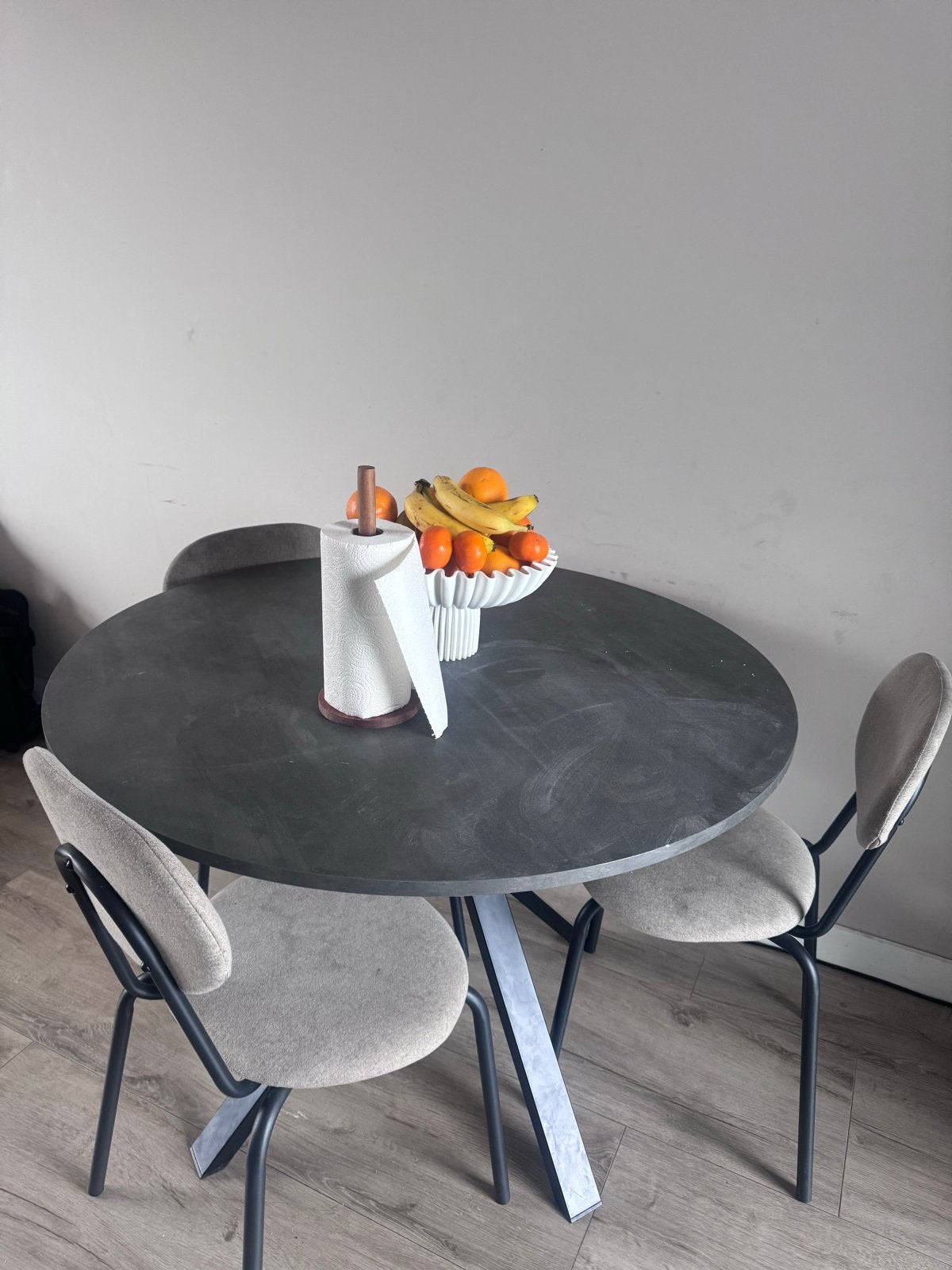 Moderne ronde eettafel met 3 stoelen zie omschrijving, Huis en Inrichting, Gebruikt, 100 tot 150 cm, Rond, Tot twee personen
