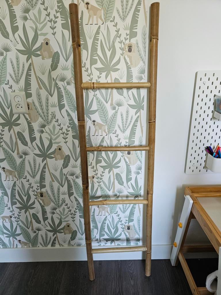 Decoratieve bamboe ladder - echte bamboe, Doe-het-zelf en Verbouw, Ladders en Trappen, Ophalen, Zo goed als nieuw, Ladder, 2 tot 4 meter