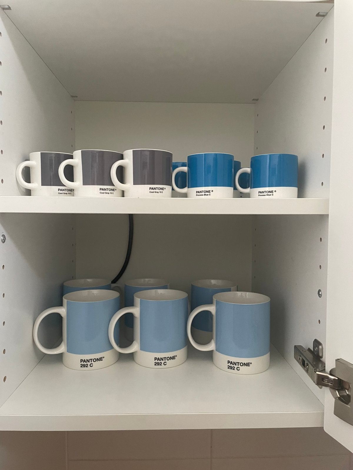 Pantone mokken, ook los te koop moeten weg!, Ophalen of Verzenden, Zo goed als nieuw, Overige stijlen, Kop(pen) en/of Schotel(s)