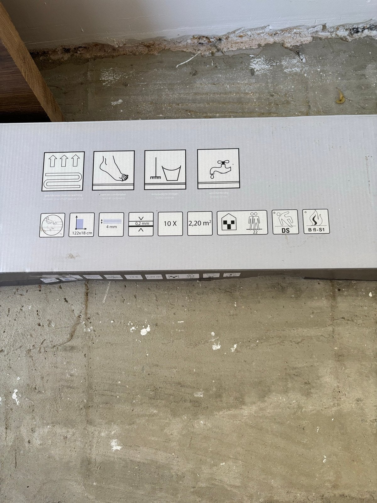 PVC Clickvloer Basic - Natuurlijk Eiken (2.20 m²), Huis en Inrichting, Stoffering | Vloerbedekking, Ophalen, Bruin, Nieuw, Minder dan 5 m²