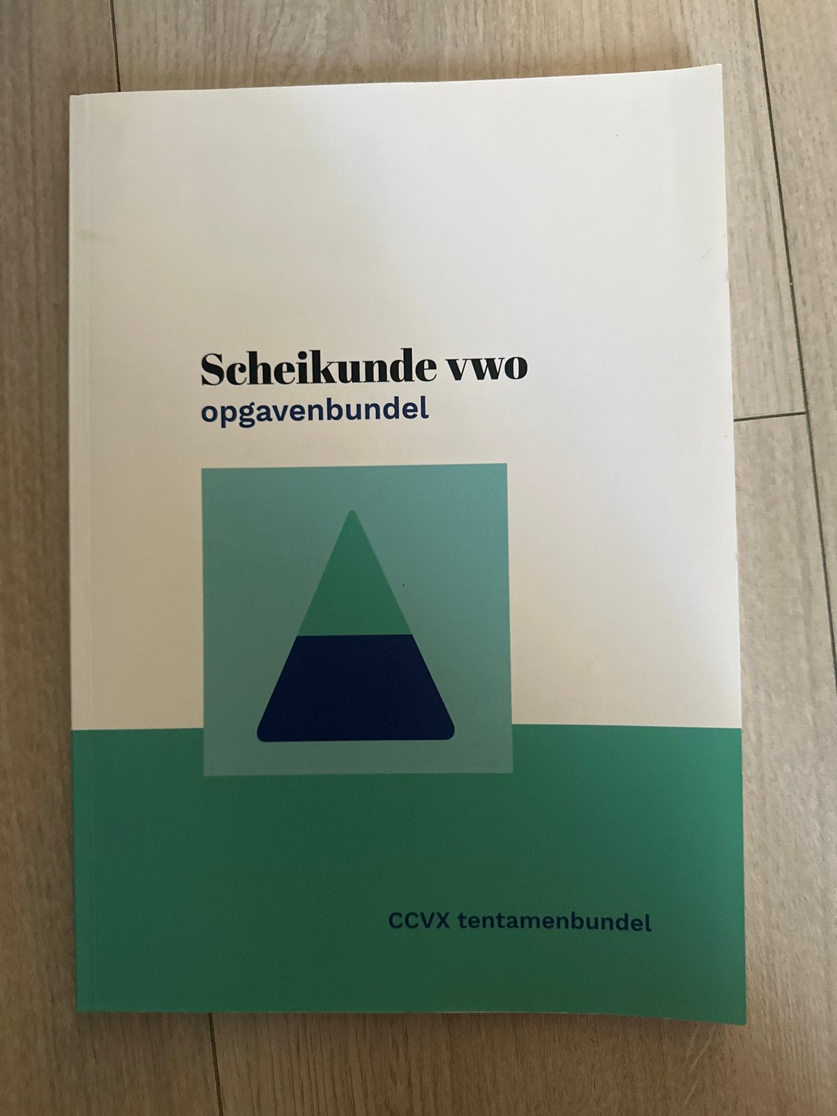 Scheikunde VWO opgavenbundel - CCVX tentamenbundel, Boeken, Ophalen of Verzenden, Zo goed als nieuw, VWO, Scheikunde