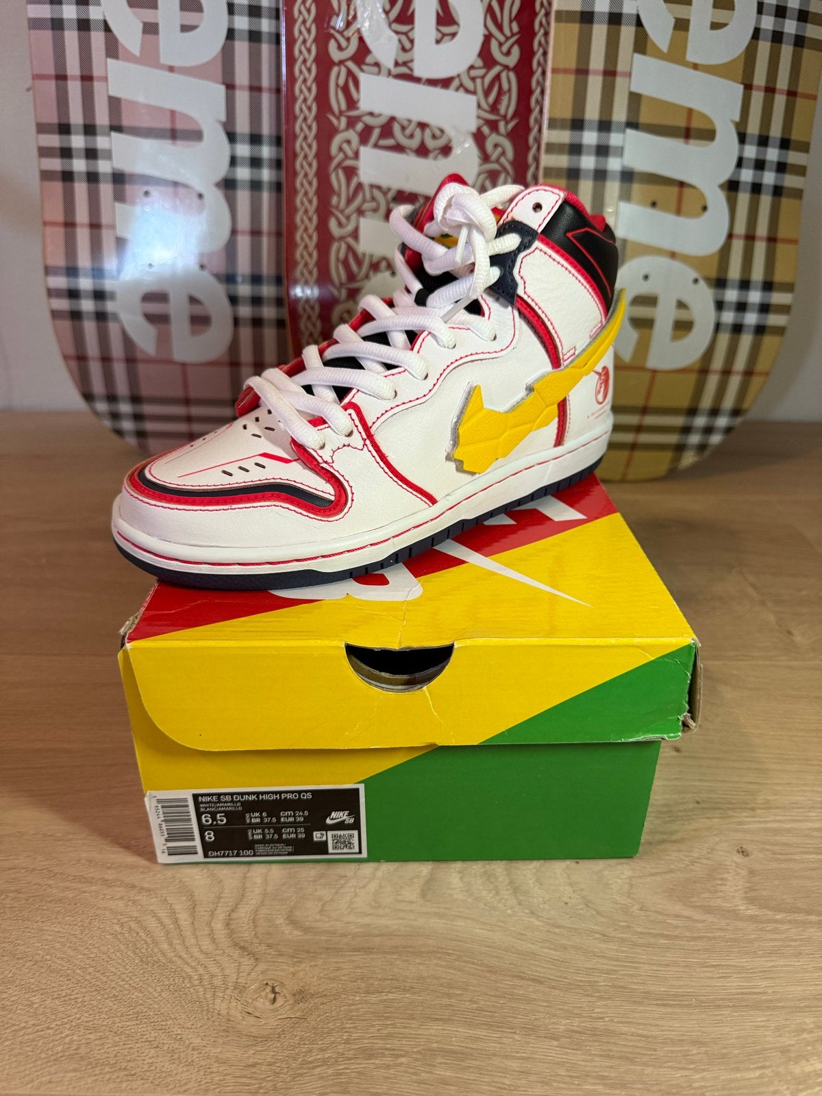 Nike SB Dunk High Pro x Gundam “Unicorn”, Ophalen of Verzenden, Nieuw, Wit, Sneakers of Gympen
