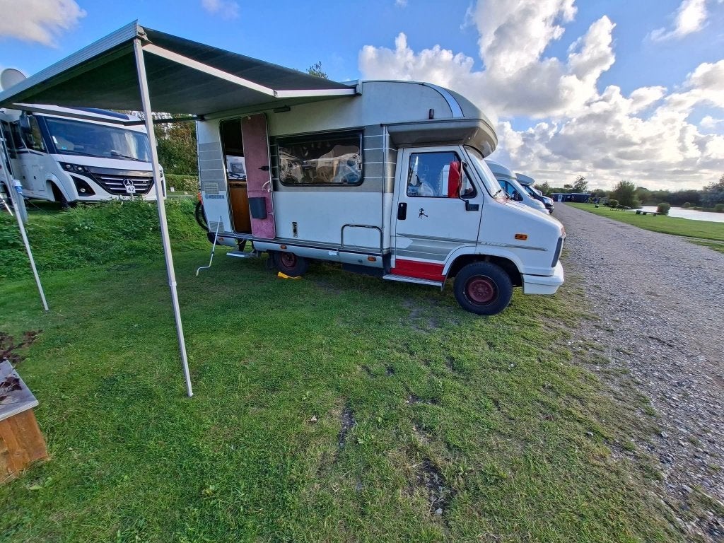 Caravans And Camping Peugeot