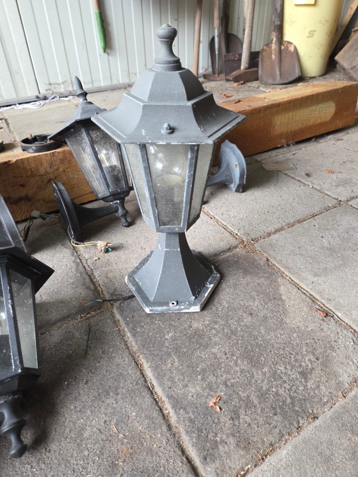 Diverse buitenlampen - Klassiek design voor uw tuin, Gebruikt, Minder dan 50 watt, Wandlamp, Ophalen of Verzenden