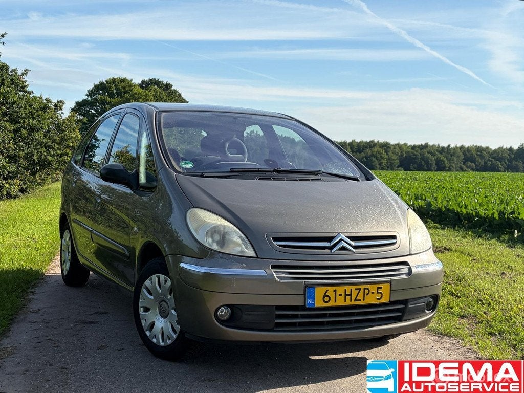Citroen Xsara Picasso 1.6i-16V Image, Auto's, Citroën, Voorwielaandrijving, 4 cilinders, Bruin, Handgeschakeld