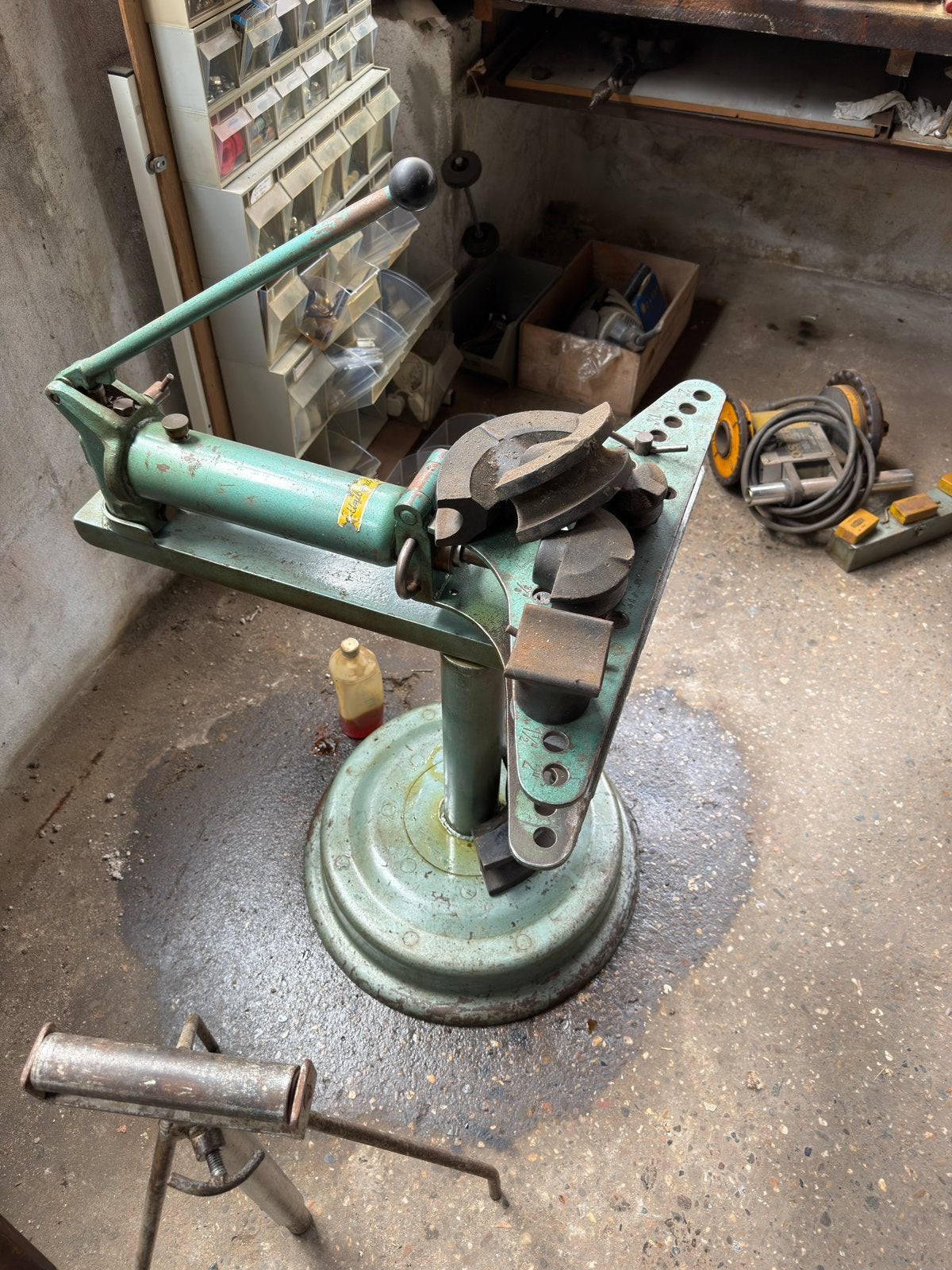 Professionele Umbend pijpenbuiger met meerdere buigmallen, Doe-het-zelf en Verbouw, Gereedschap | Overige machines, Ophalen, Gebruikt