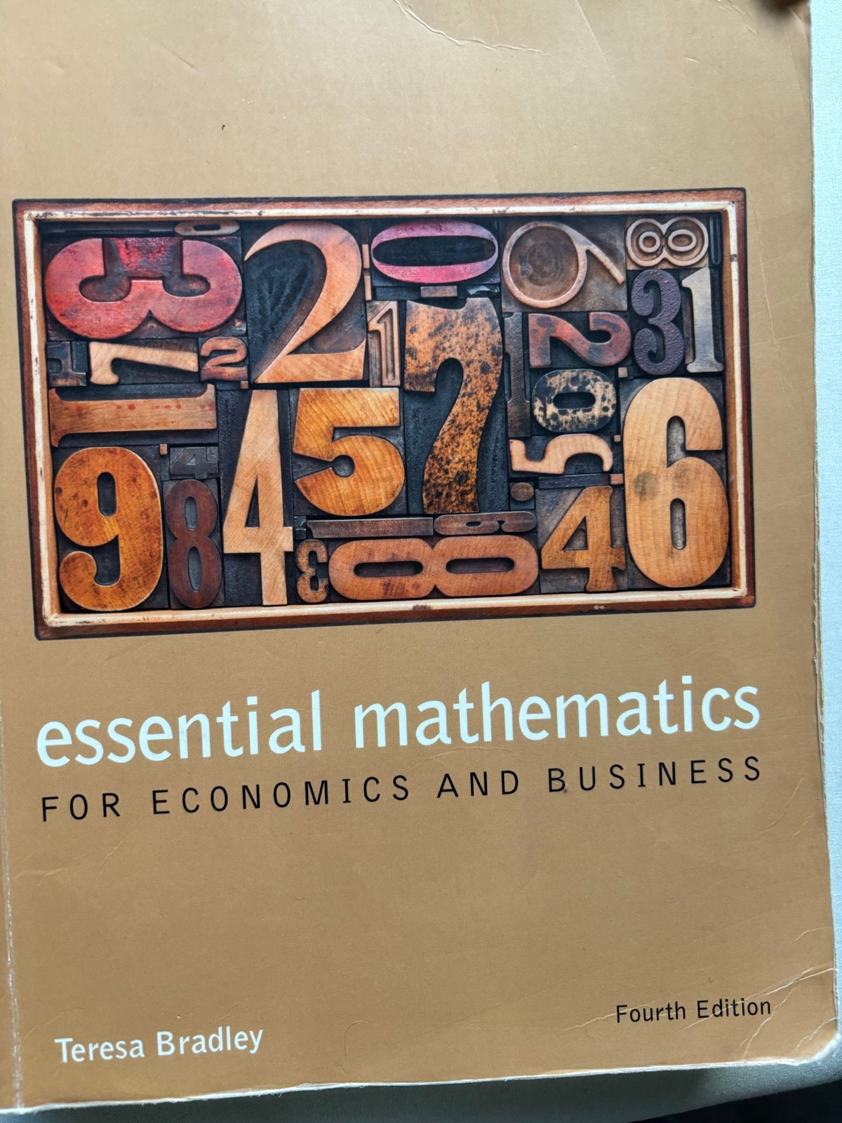 Essential Mathematics for Economics and Business - 4e editie, Ophalen of Verzenden, Gamma, Gelezen, HBO