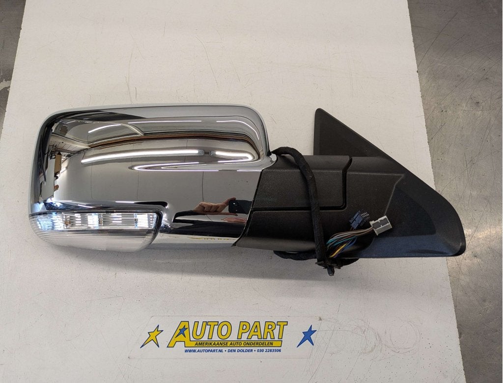 Dodge Ram pickup buitenspiegel 2013-2018, Auto-onderdelen, Spiegels, Gebruikt, PO Box 21-8004 | Auburn Hills, MI 48321-8004, Amerikaanse onderdelen