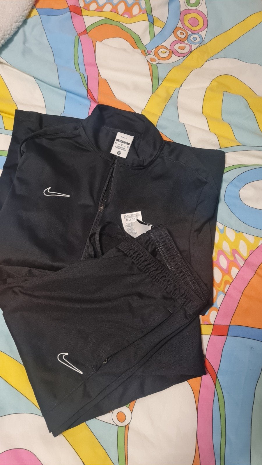 jongens nike sport vest en broek maat M, Ophalen of Verzenden, Zo goed als nieuw, Zwart, Algemeen
